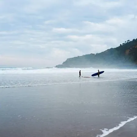 Zurriola Beachfront Luxury San Sebastian