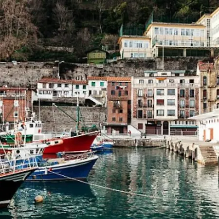 Apartment Zurriola Beachfront Luxury San Sebastian