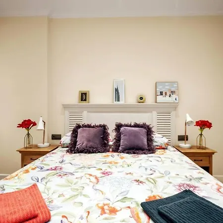 Apartment Zurriola Beachfront Luxury San Sebastian